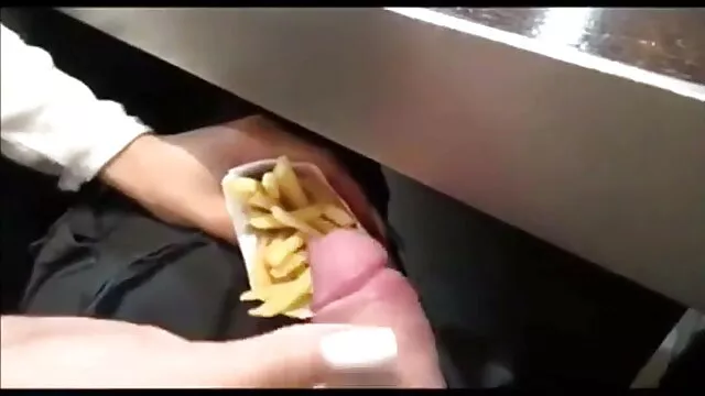 Gros cul goldorak porno beauté lunettes baise