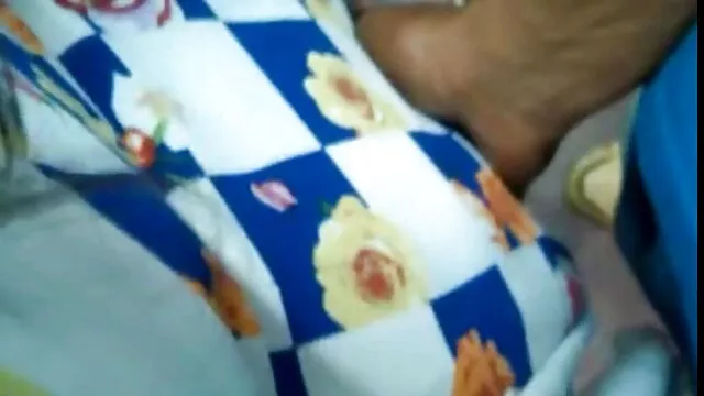 Hot Asian suce une bite et a des video sex animé relations sexuelles