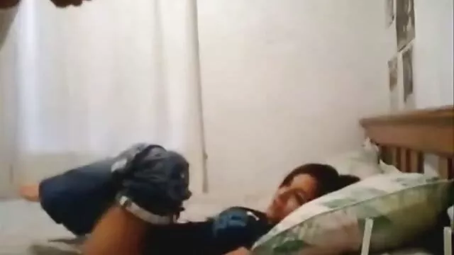 Tiré porno video hentai 3d la tête en levrette