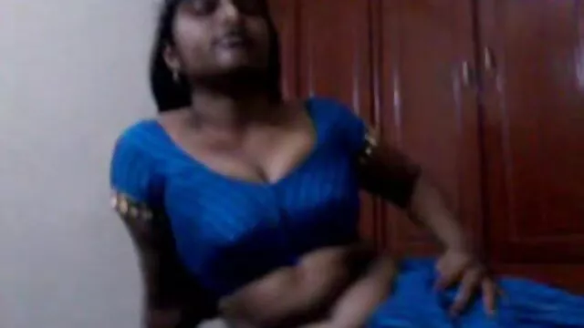 Mec lèche la chatte humide de porno anime gratuit sa copine