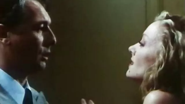 Porno brutal et strapon dans 18 hentai xxx le style BDSM